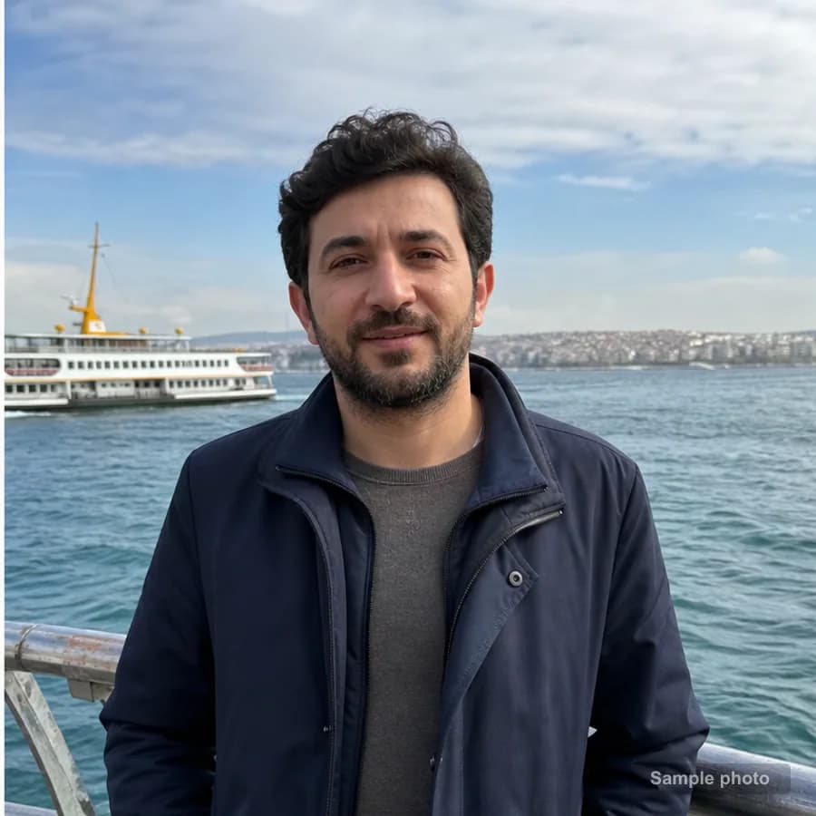 Emir Yilmaz on a local Istanbul route
