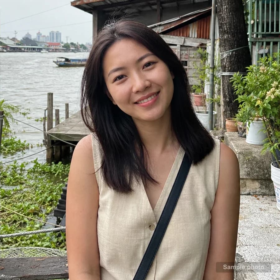Nicha Srisai on a local Bangkok route