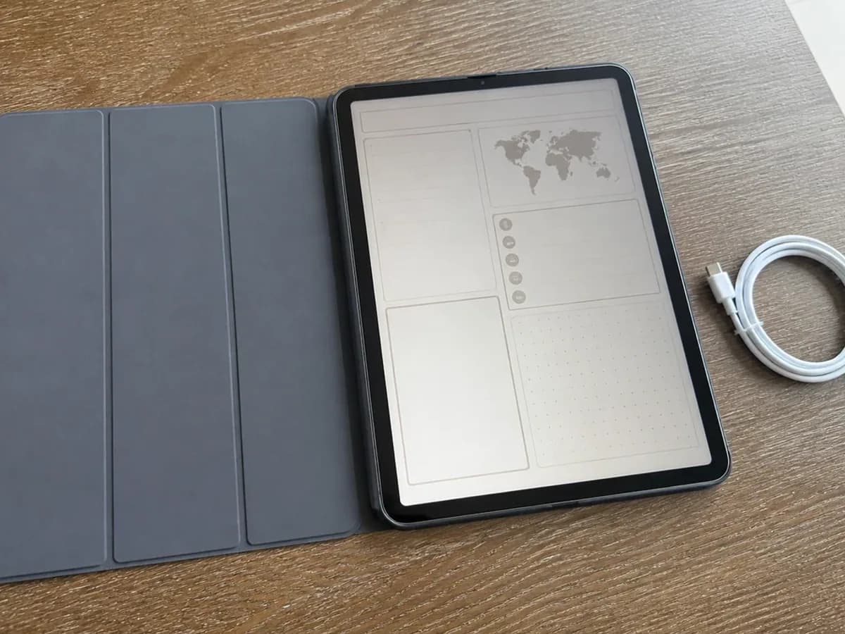 iPad Air 5 Wi-Fi 64GB detail photo