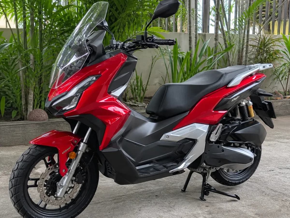 Honda ADV 160 2024 detail photo