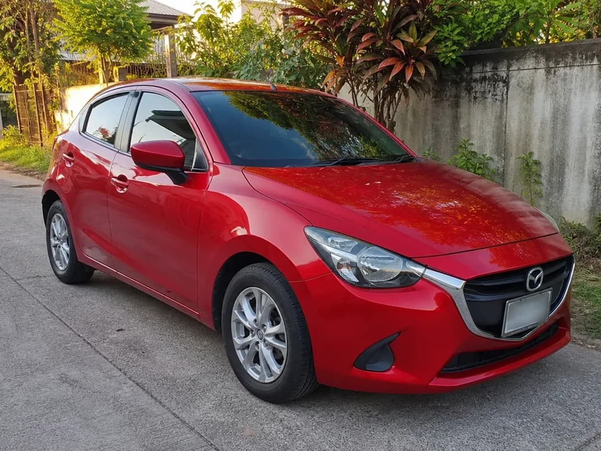 Mazda 2 Skyactiv Sedan 2019 detail photo