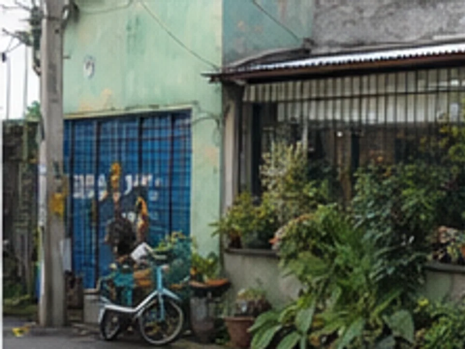 Manila Table House in Manila