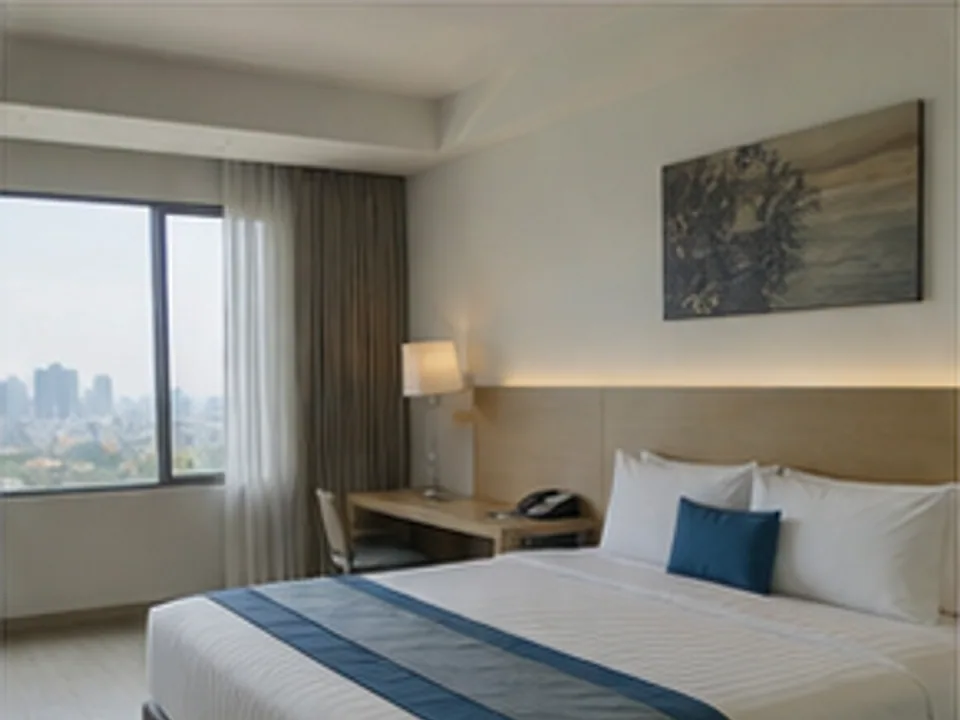 room selection, reception, breakfast, and check-in support